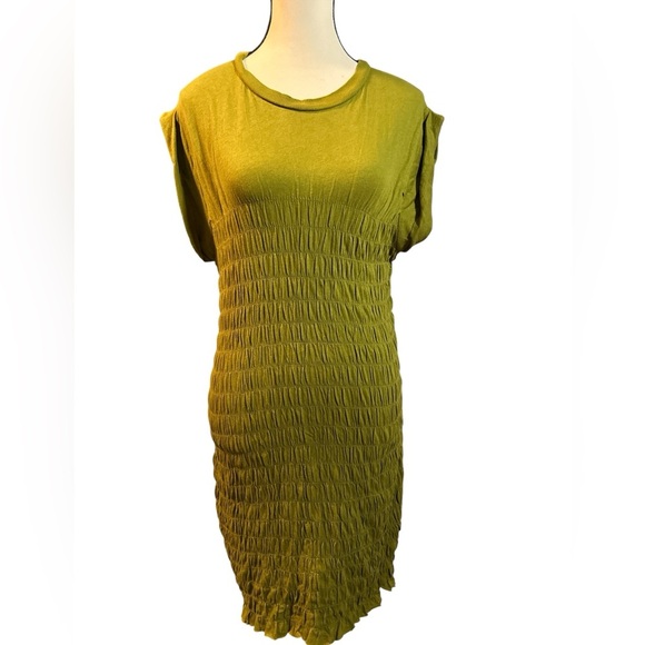 Urban Outfitters Tatum Green Smocked Mini Dress - Picture 5 of 7